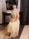 東急沿線の従順な人妻たち