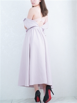 川岸 ゆうな