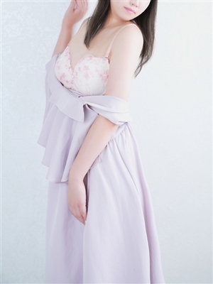 川岸 ゆうな